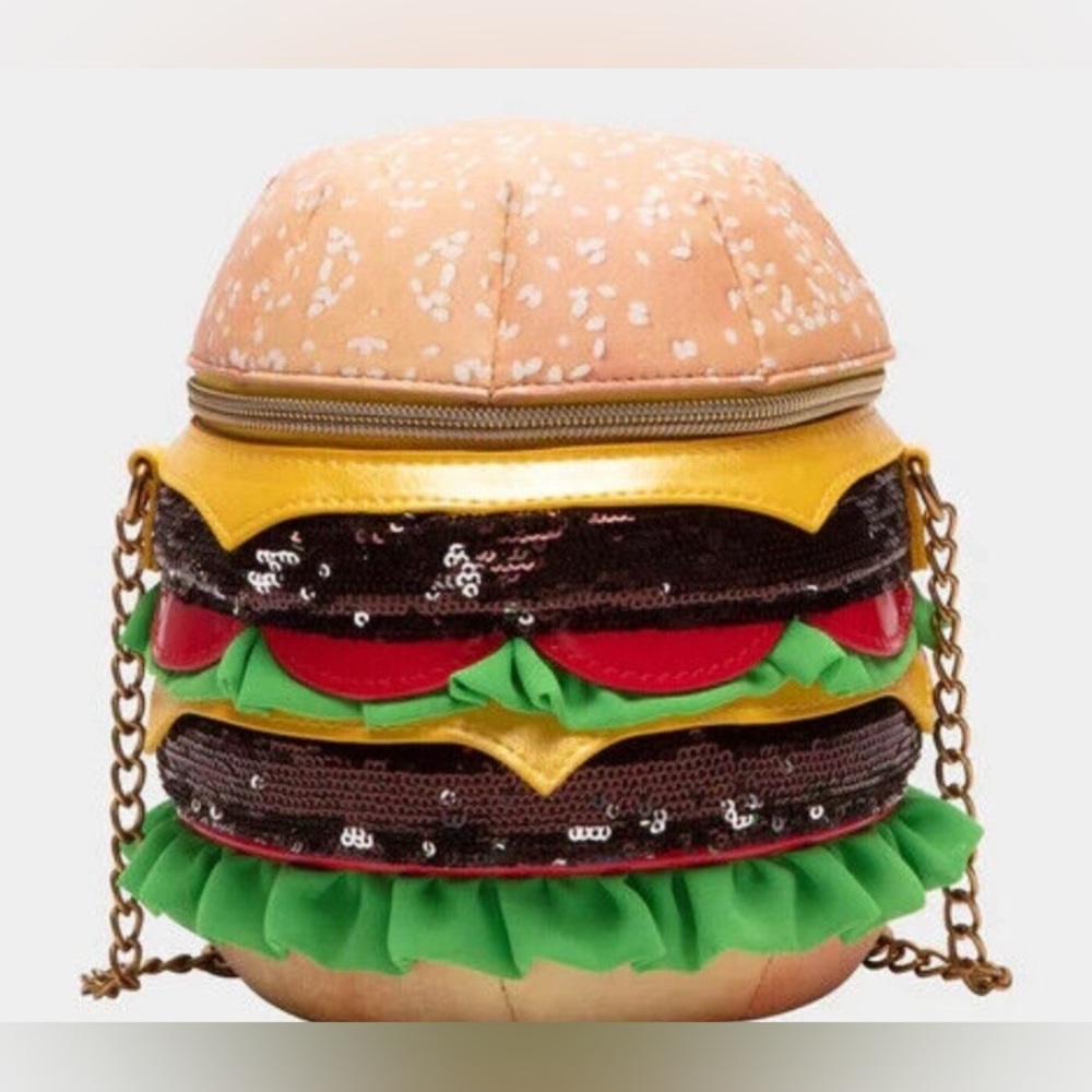 Betsy Johnson Kitsch Nice Buns Hamburger Crossbody Bag New - Picture 1 of 7